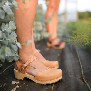 Sandgrens Clogs Nude Veg-Tanned Saragasso Size EU 39
